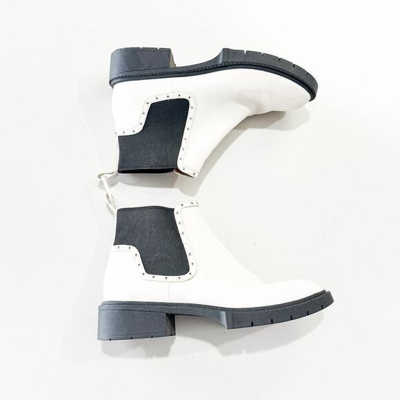 Coach Lory Leather Combat Bootie Slip on Mint Condition White Black Size 10 - Picture 7 of 7